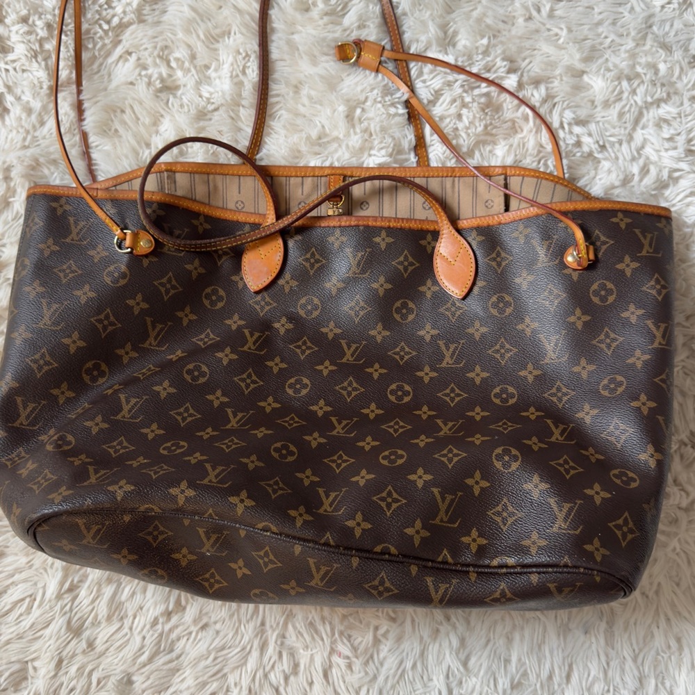 Louis Vuitton Monogram Shoulder Bag in Brown and Tan